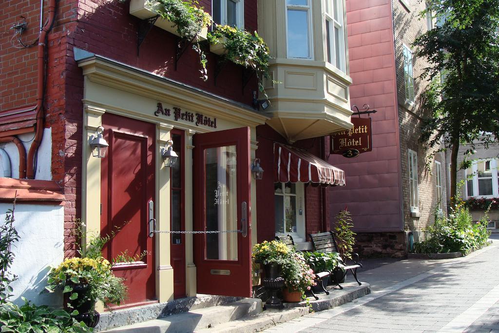 Au Petit Hotel Квебек Экстерьер фото