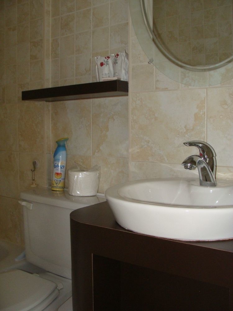Au Petit Hotel Квебек Экстерьер фото